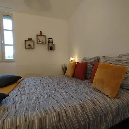 T3, Proche Gare, Wifi, Parking Apartment *